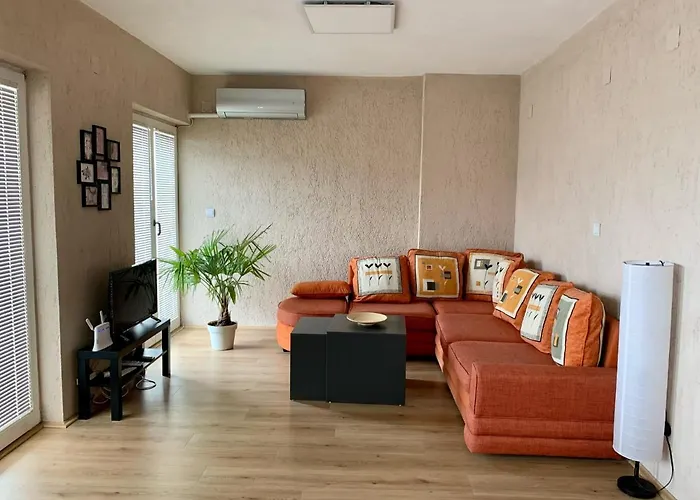 Eli&Kire\'S Home